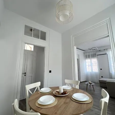 Bougainvillea Apartments 2 Nafplio Exterior photo